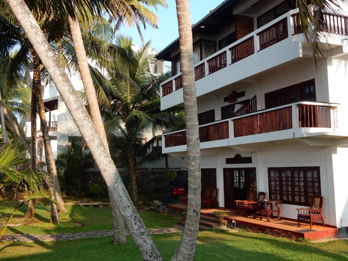 Unawatuna Beach House Bagian luar foto