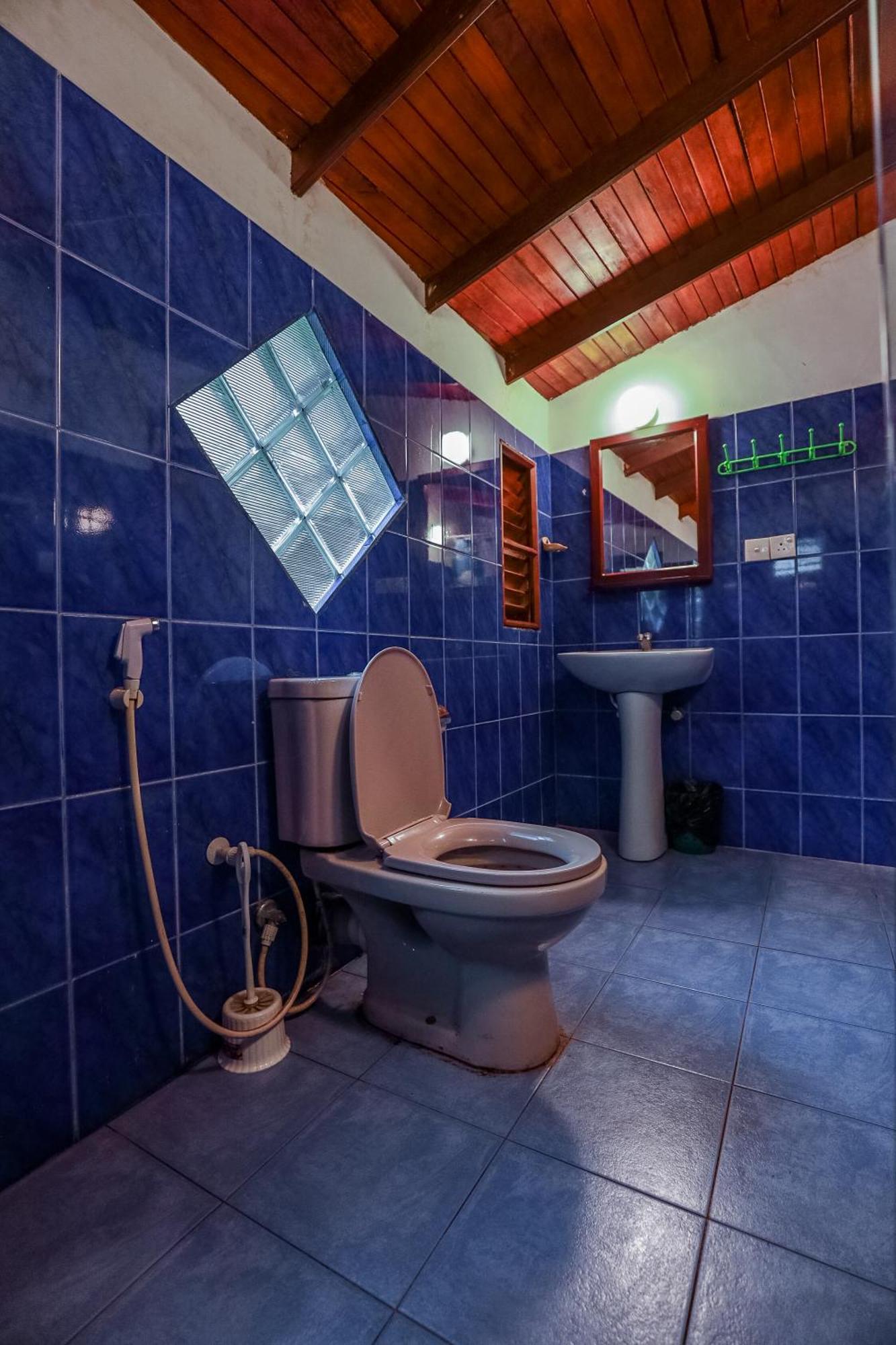 Unawatuna Beach House Bagian luar foto