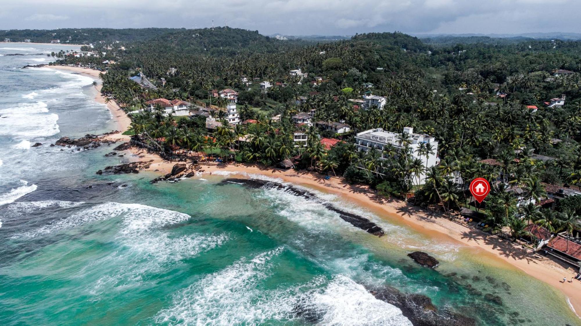 Unawatuna Beach House Bagian luar foto