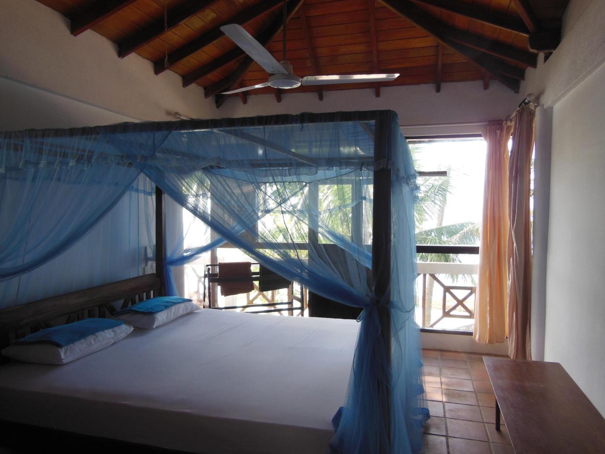 Unawatuna Beach House Bagian luar foto