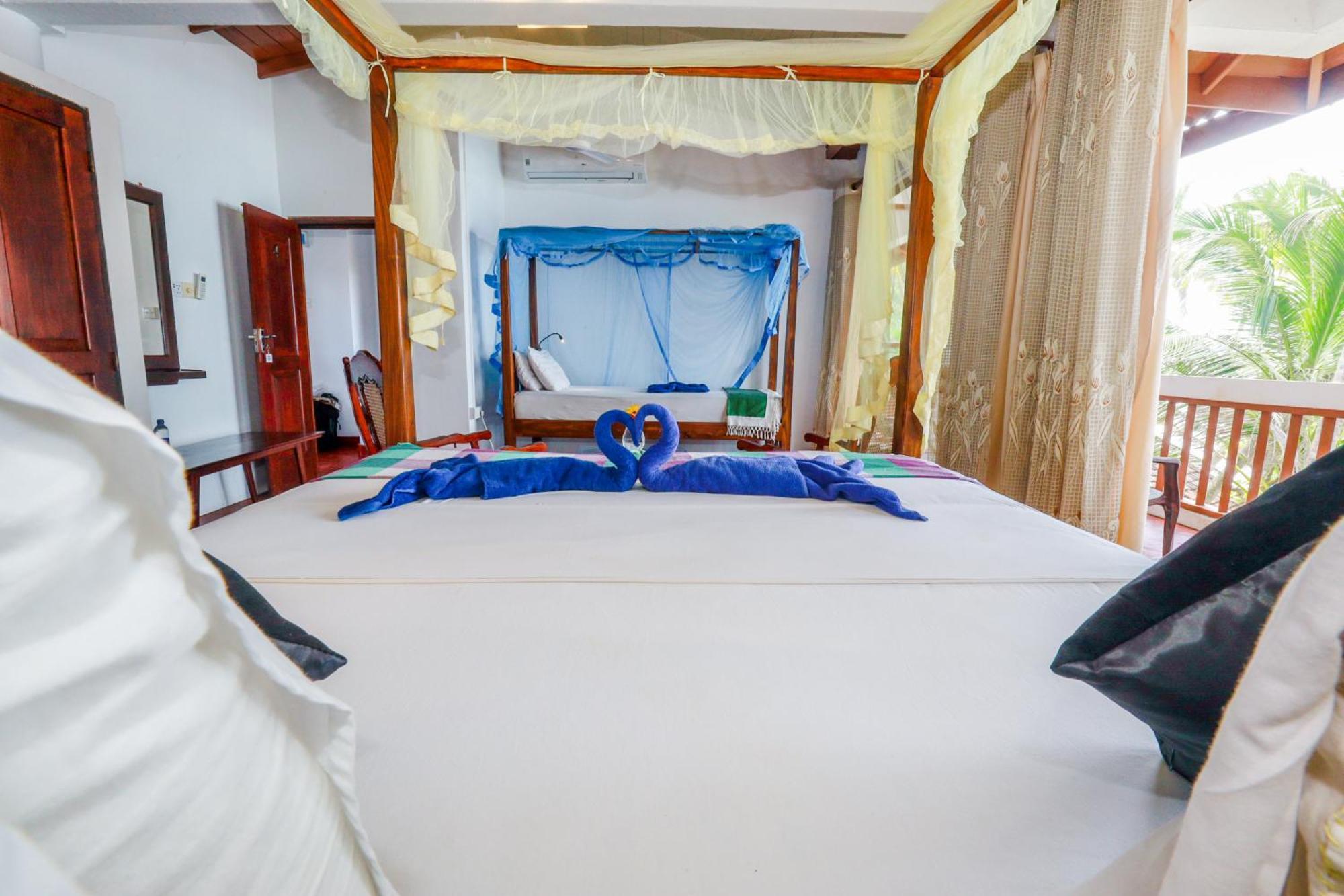 Unawatuna Beach House Bagian luar foto
