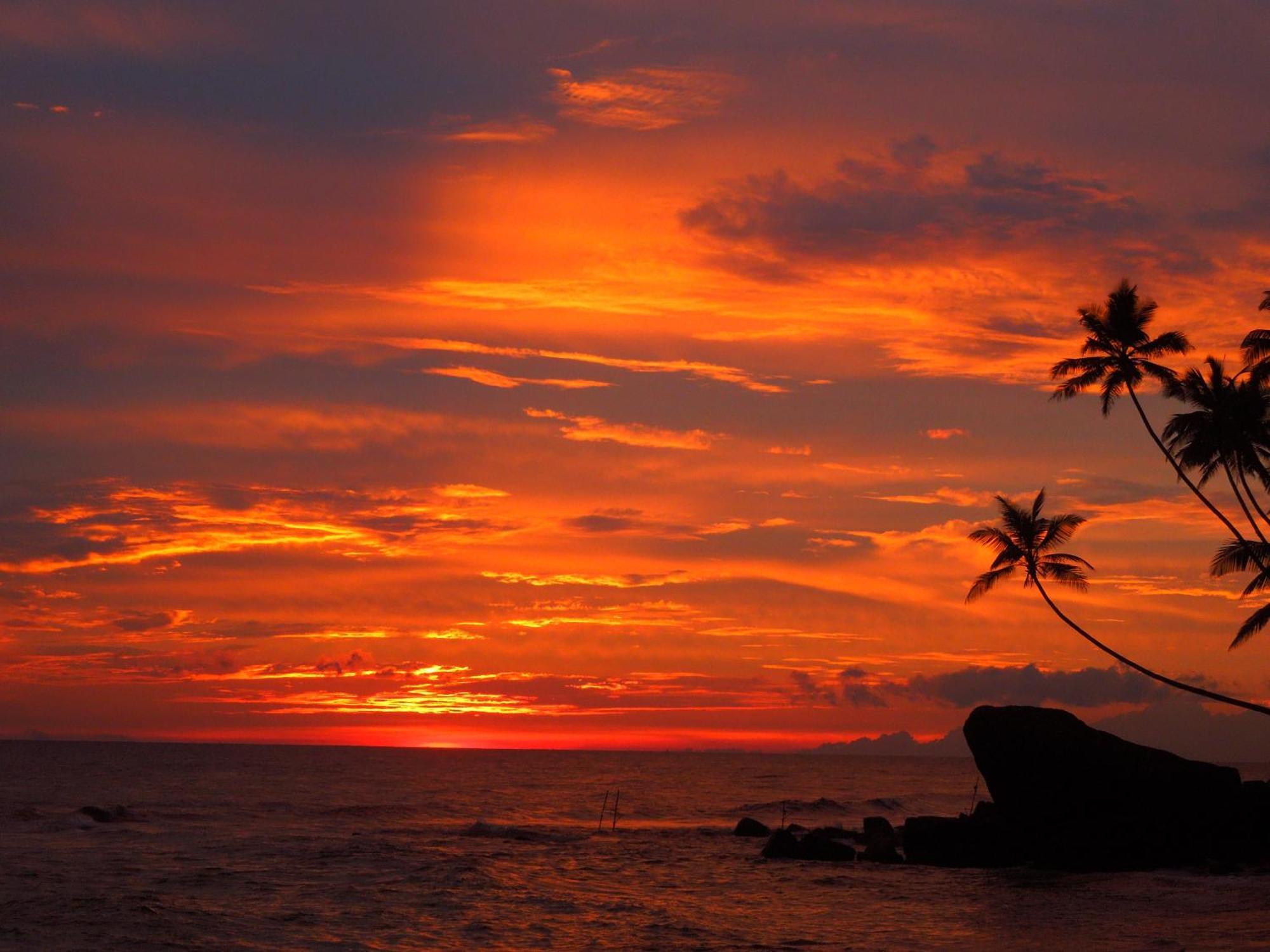 Unawatuna Beach House Bagian luar foto
